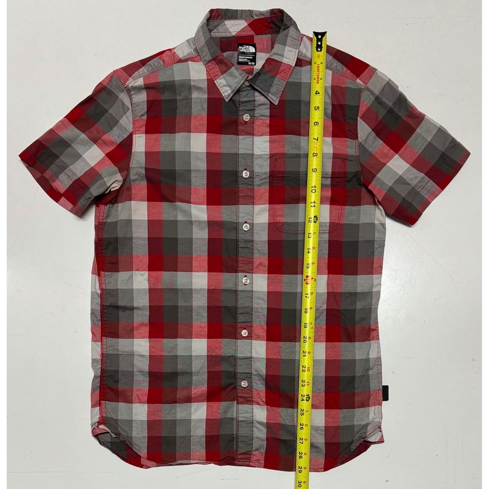 The North Face Mens Medium Plaid Short Sleeve Button Down Casual Shirt